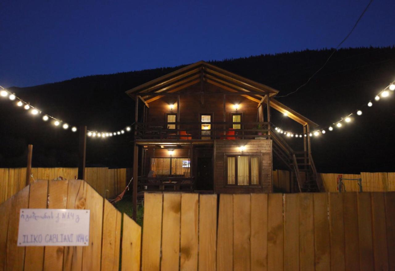 Cottage Woodside メスティア エクステリア 写真