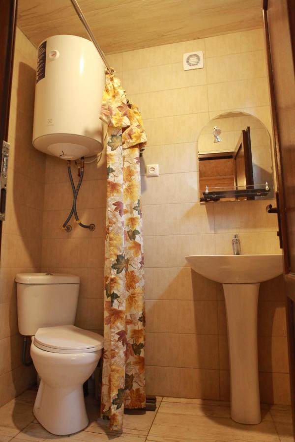 Cottage Woodside メスティア エクステリア 写真