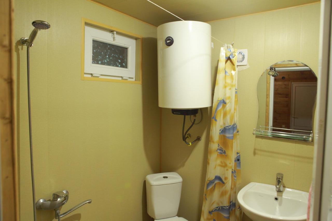 Cottage Woodside メスティア エクステリア 写真