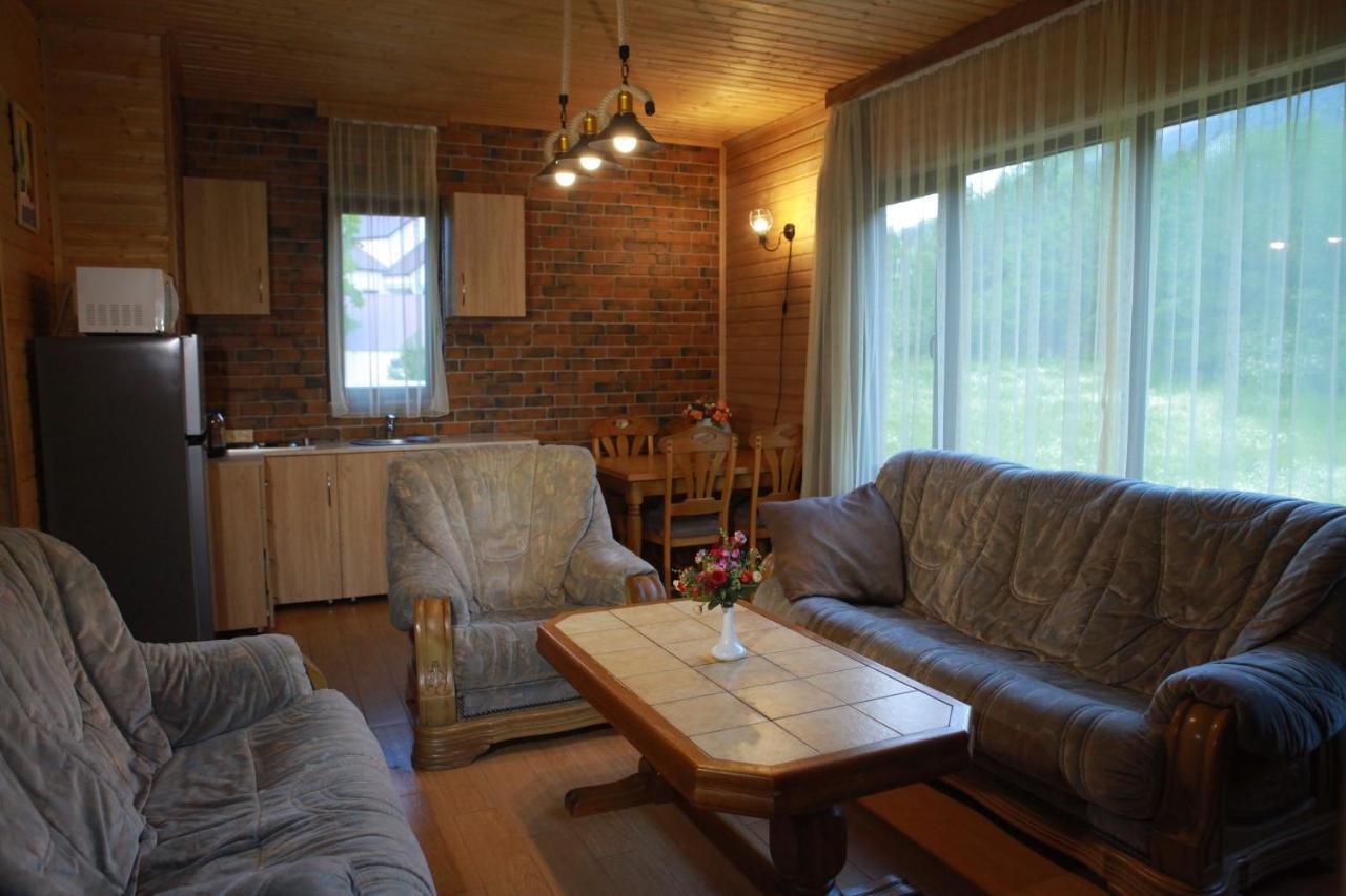 Cottage Woodside メスティア エクステリア 写真
